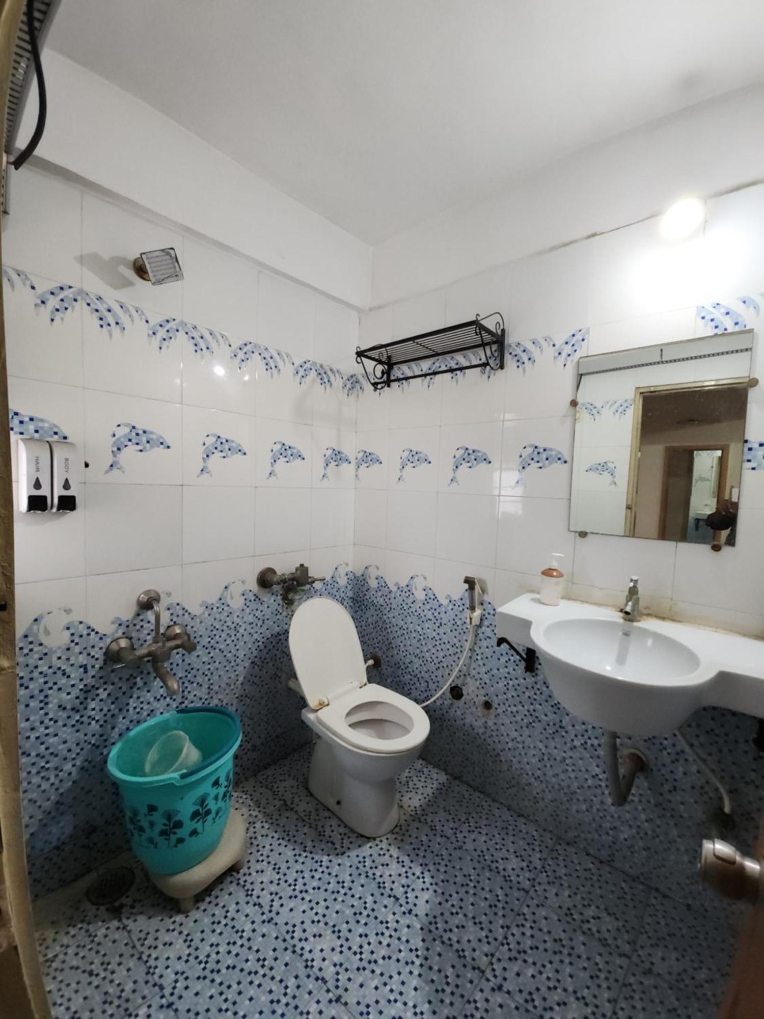 Hotel Kalasai Ширди Экстерьер фото